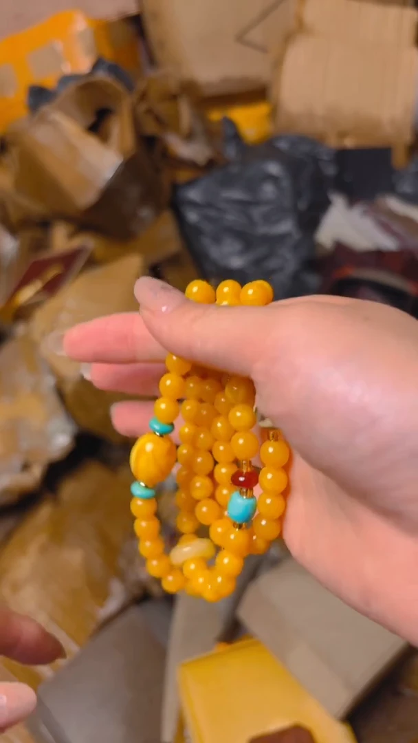 未镶嵌蜜蜡手链和哈哈哈哈哈哈哈哈哈