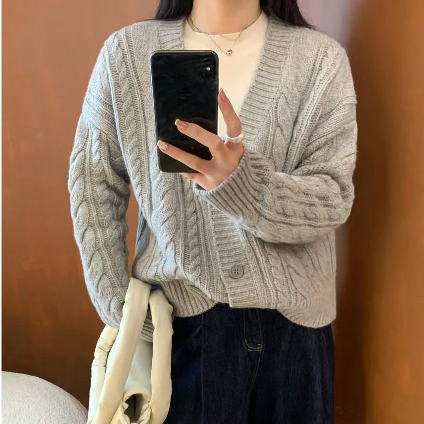 24休闲网红秋冬绞花时尚百搭羊绒宽松加厚纯色慵懒风圆领