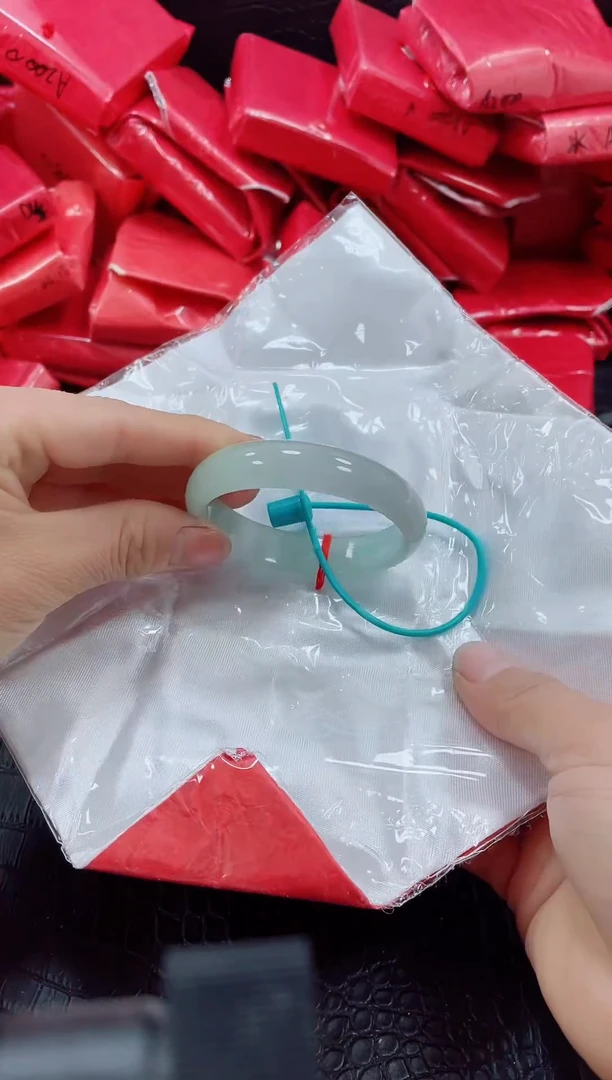 非金属无玲玲209号手镯55.5圈口贵妃