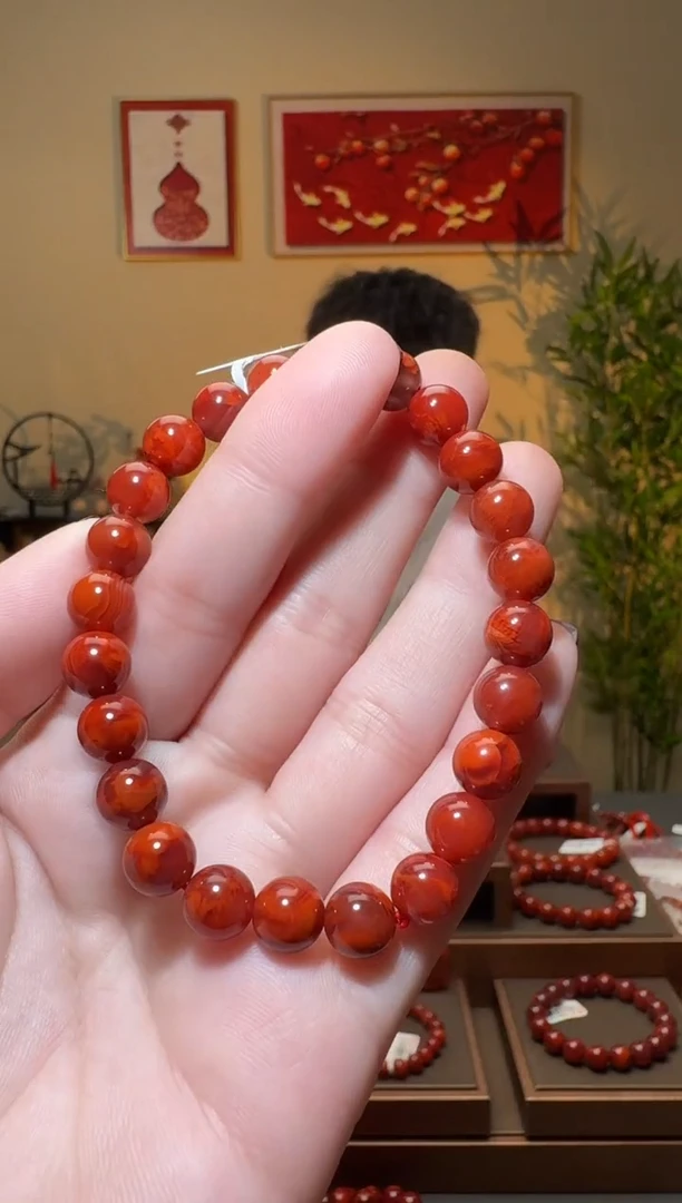 【闪购商品】南红玛瑙手串未镶嵌一条约8mm 多样性发货