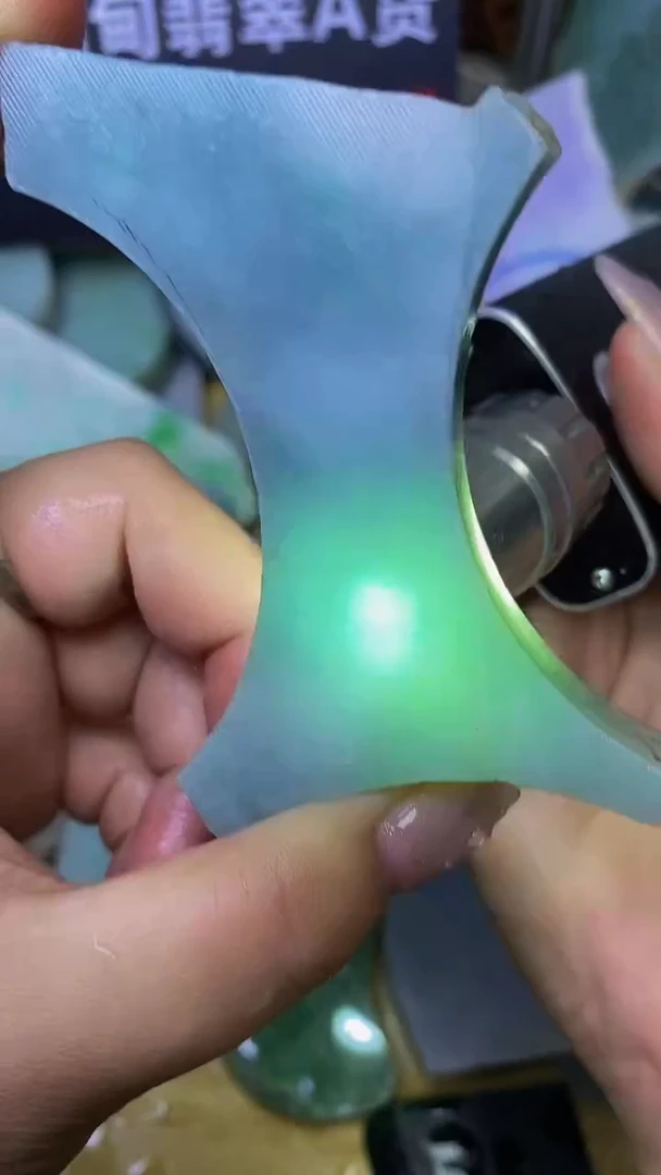 翡翠裸石天然A货缅甸翡翠高品质边角料912