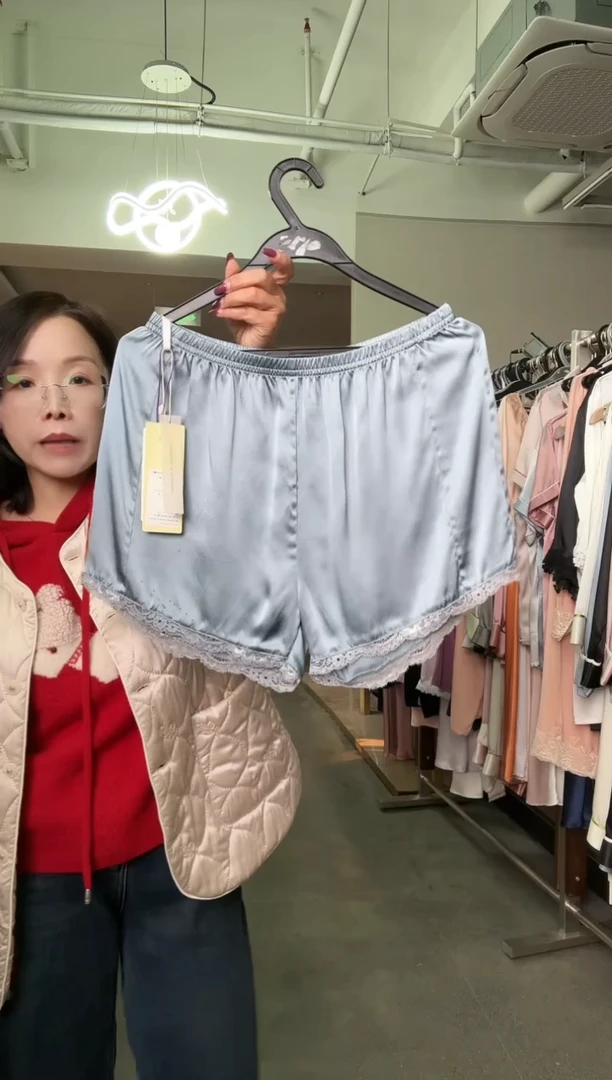 100桑蚕丝短裤550