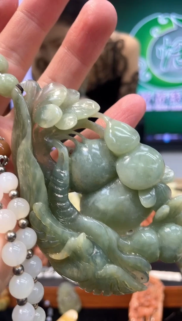 【闪购商品】岫玉吊坠未镶嵌·