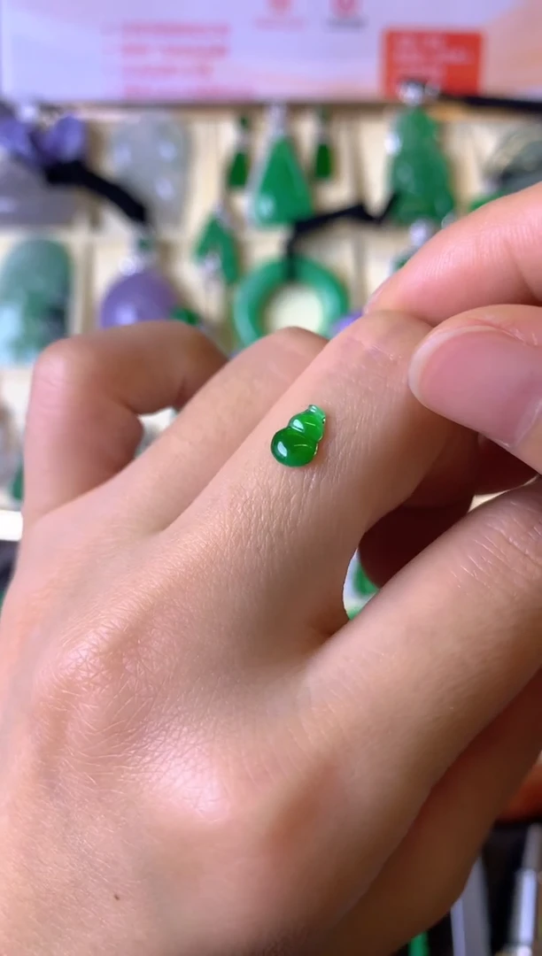 【闪购商品】定制翡翠未镶嵌1裸玉（客户意向镶嵌）