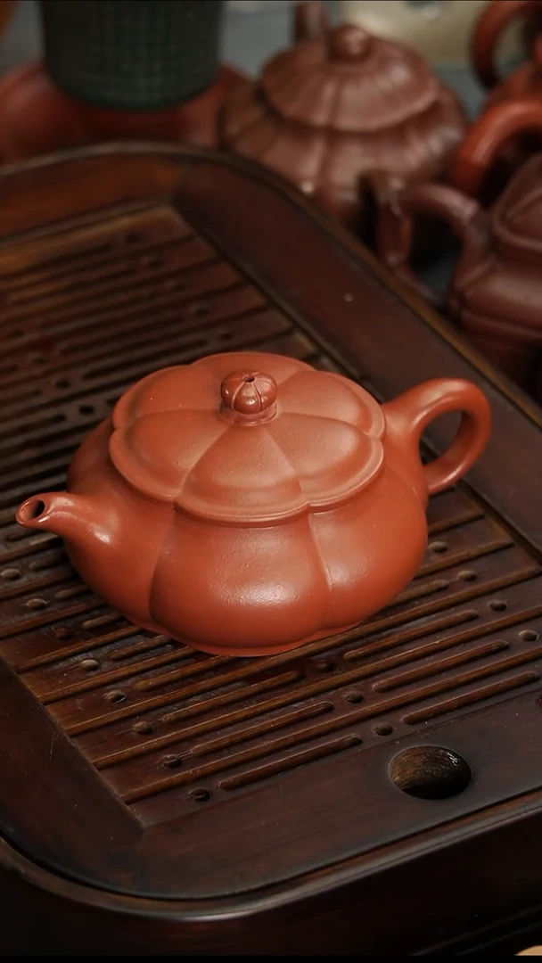 茶壶紫砂宜兴紫砂朱泥筋纹明炉２００毫升