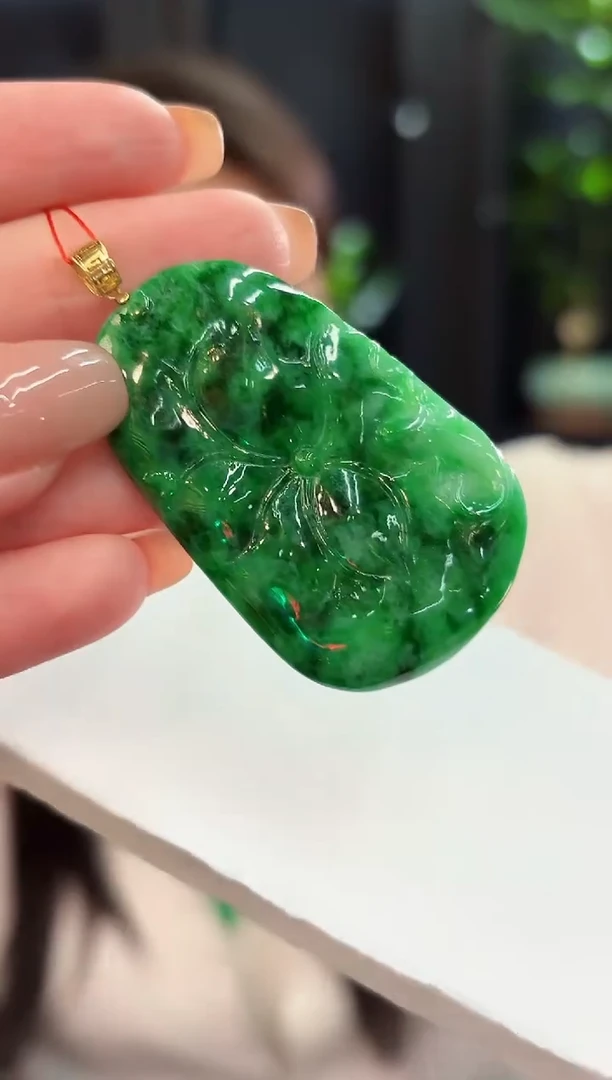 吊坠(不含链)18K金镶嵌翡翠 缅甸A货/支持复检/一件