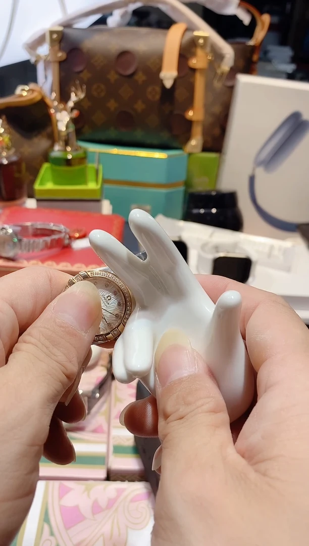 瓷片11111111111@@1