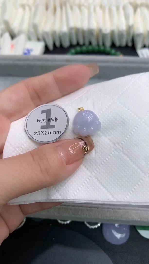 吊坠(不含链)18K金镶嵌翡翠111