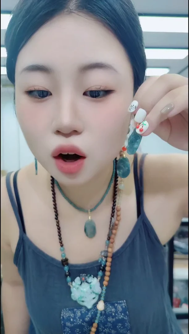 翡翠未镶嵌颈饰0614蓝水山水牌