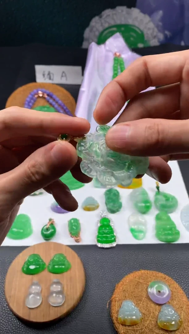 颈饰未镶嵌翡翠KYL82