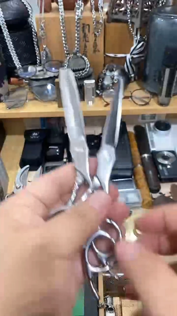 瓷片闪购商品  如图所示