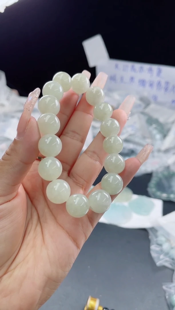 未镶嵌定制翡翠珠串