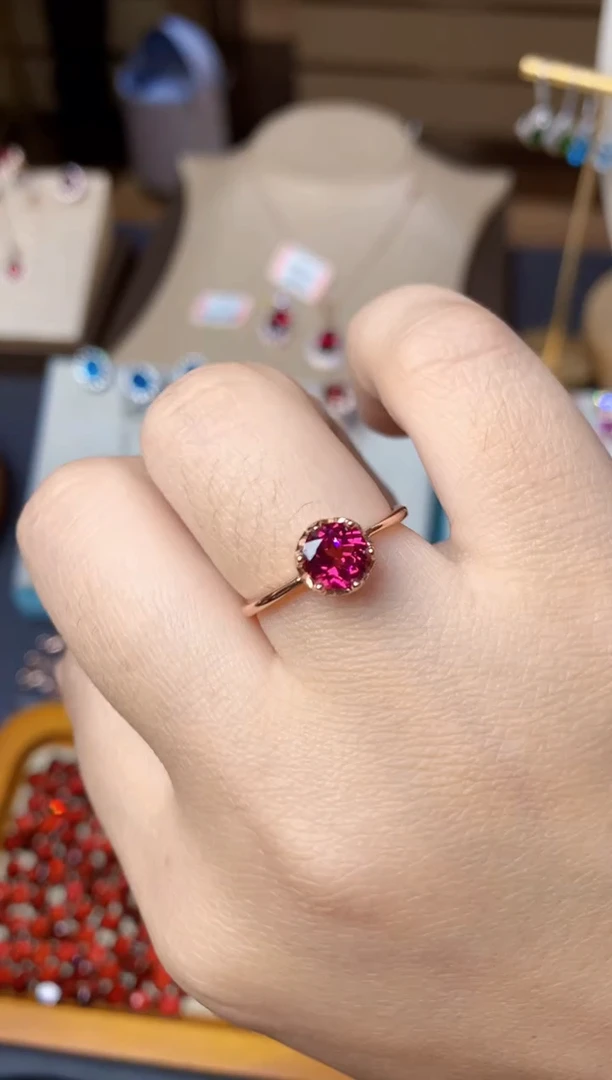 银S925镶嵌戒指石榴石天然镁铝