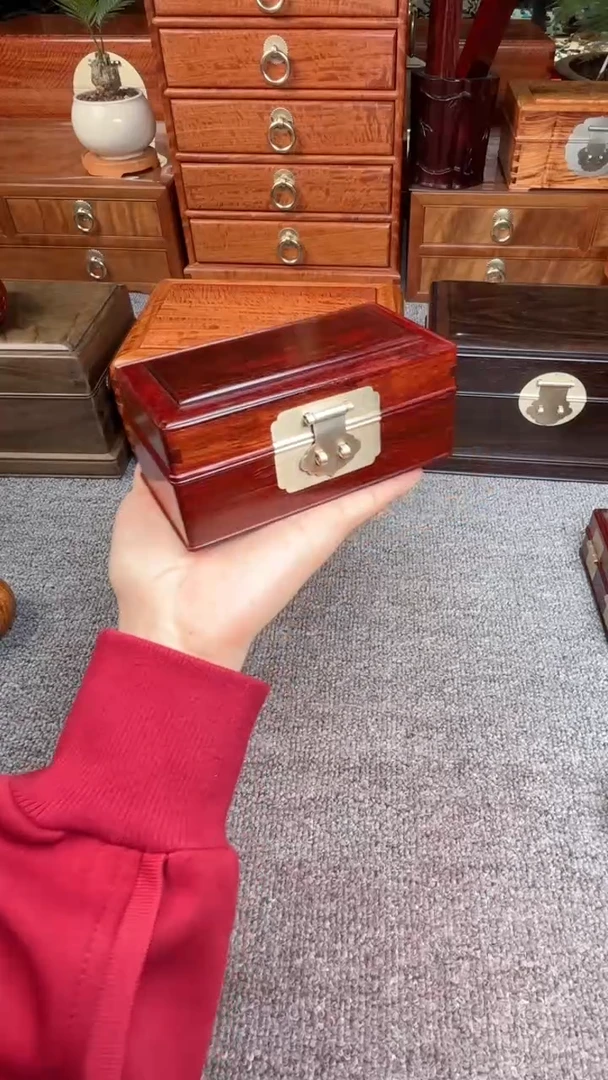 老板娘推荐高工小叶盒子