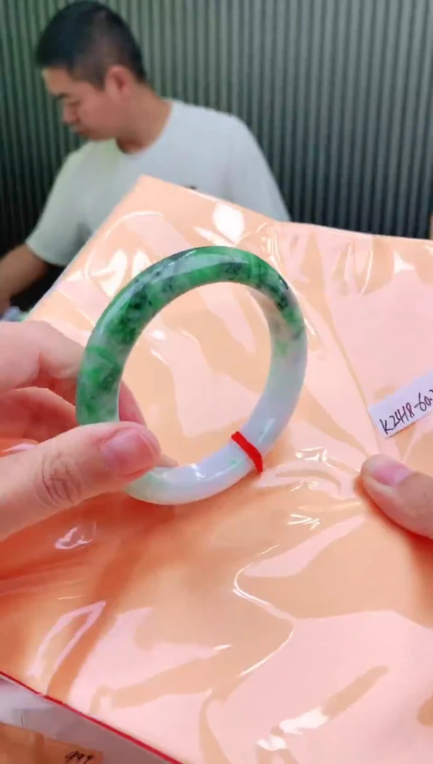 未镶嵌手镯翡翠60