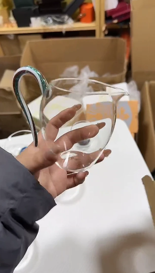 53蓝吟怡然公道杯