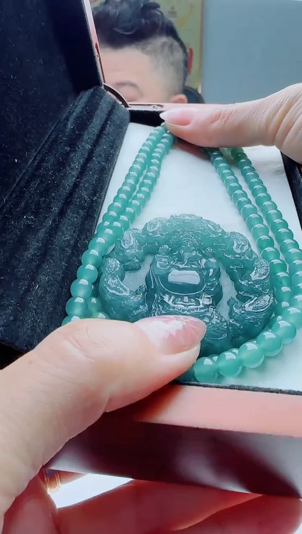 颈饰未镶嵌翡翠多样性发其一