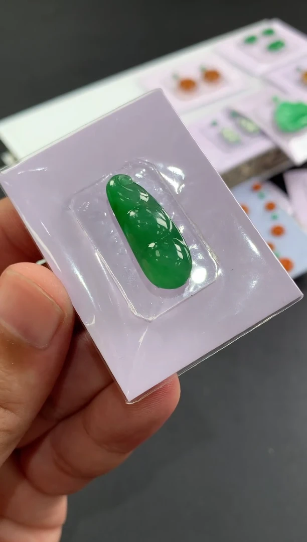 未镶嵌定制翡翠?****～翡翠