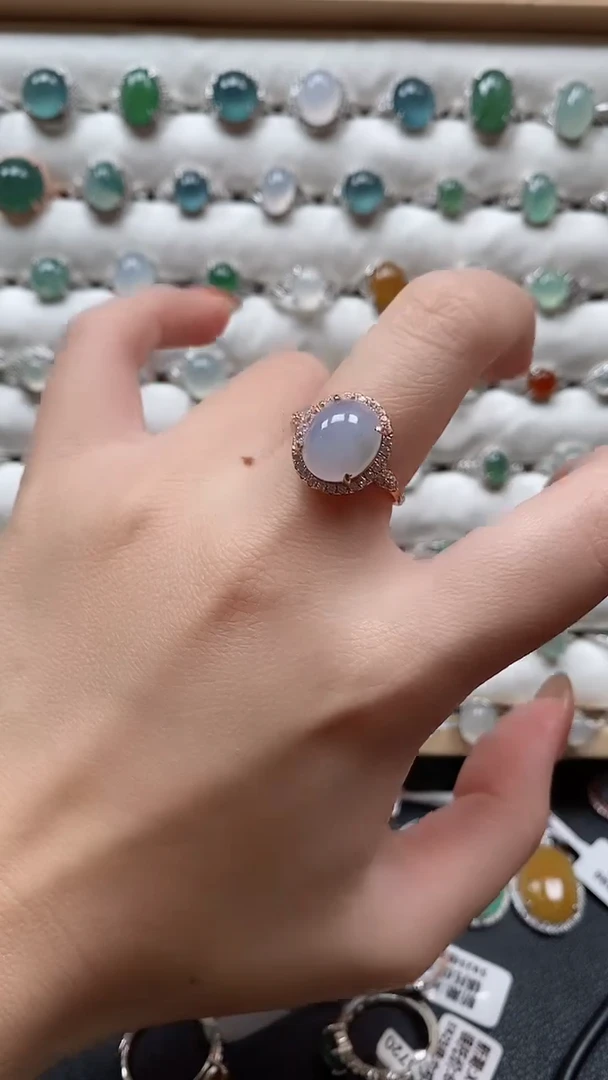 【闪购商品】翡翠戒指银S925镶嵌一物一证一礼盒