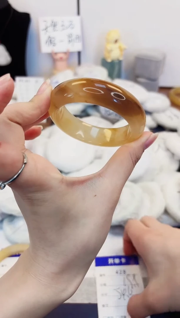【闪购商品】石英质玉手镯未镶嵌428-财气镯圈口54