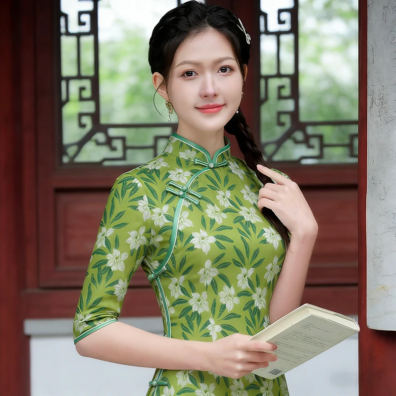 优雅绿色旗袍长款七分袖日常复古改良秋季新款中式妈妈连衣裙高档