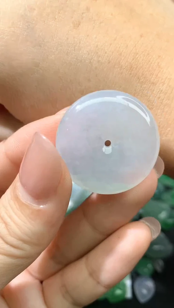 颈饰未镶嵌翡翠扣子