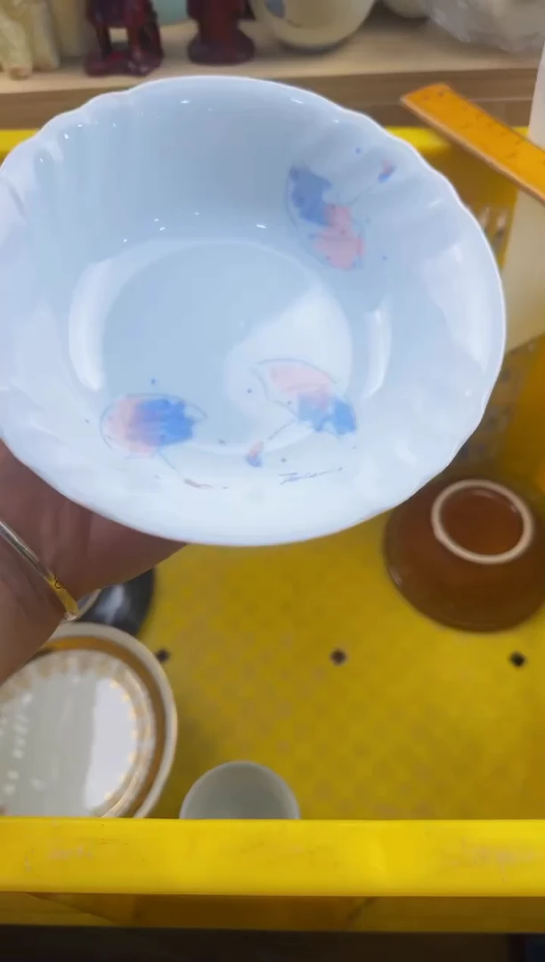303默认微瑕，满20包邮。