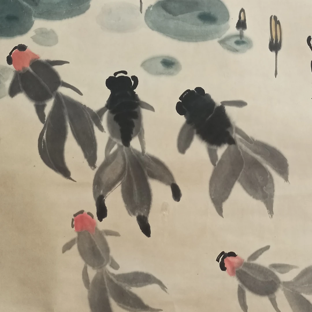 【辽拍】V250709-2-572《金鱼》（1.7平尺) 纸本镜片  yy9