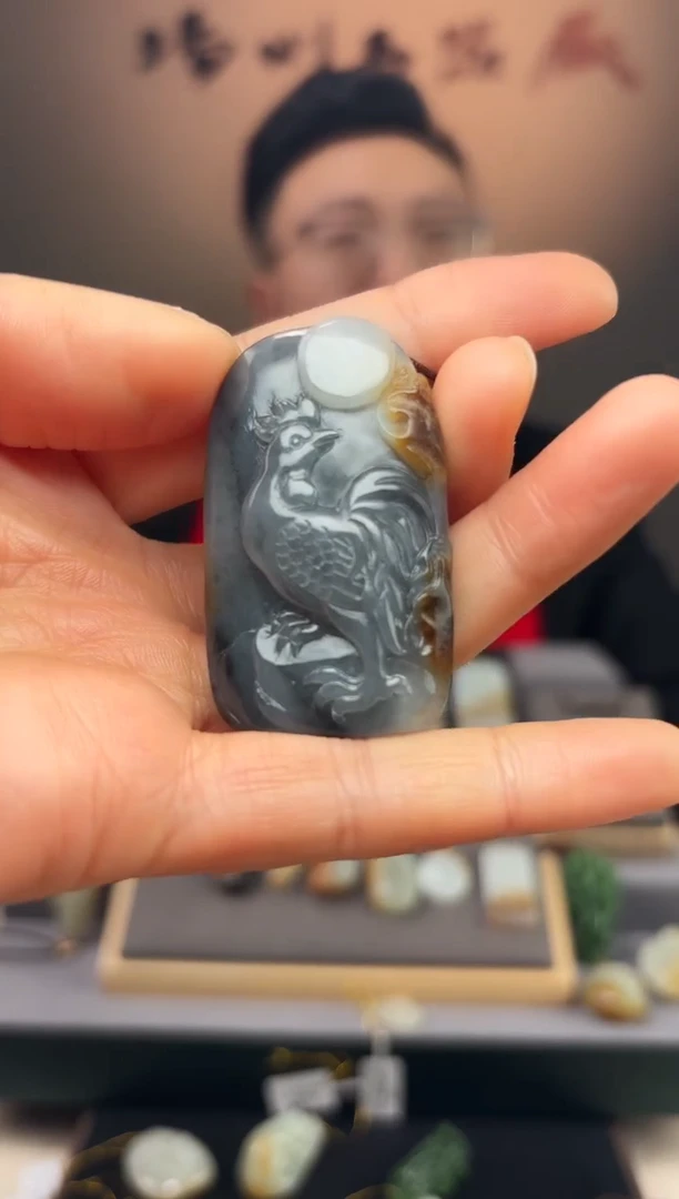 【闪购商品】和田玉颈饰未镶嵌和田玉冠上加冠