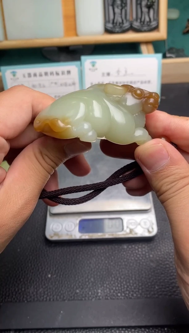 颈饰未镶嵌和田玉和田玉金山糖