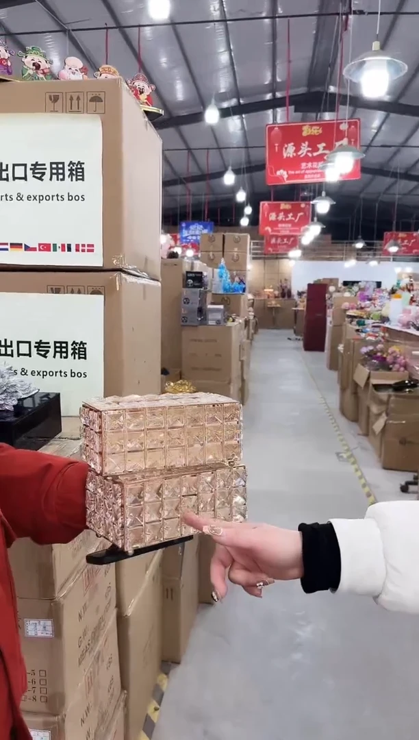 【闪购商品】藤优品花器U-早9