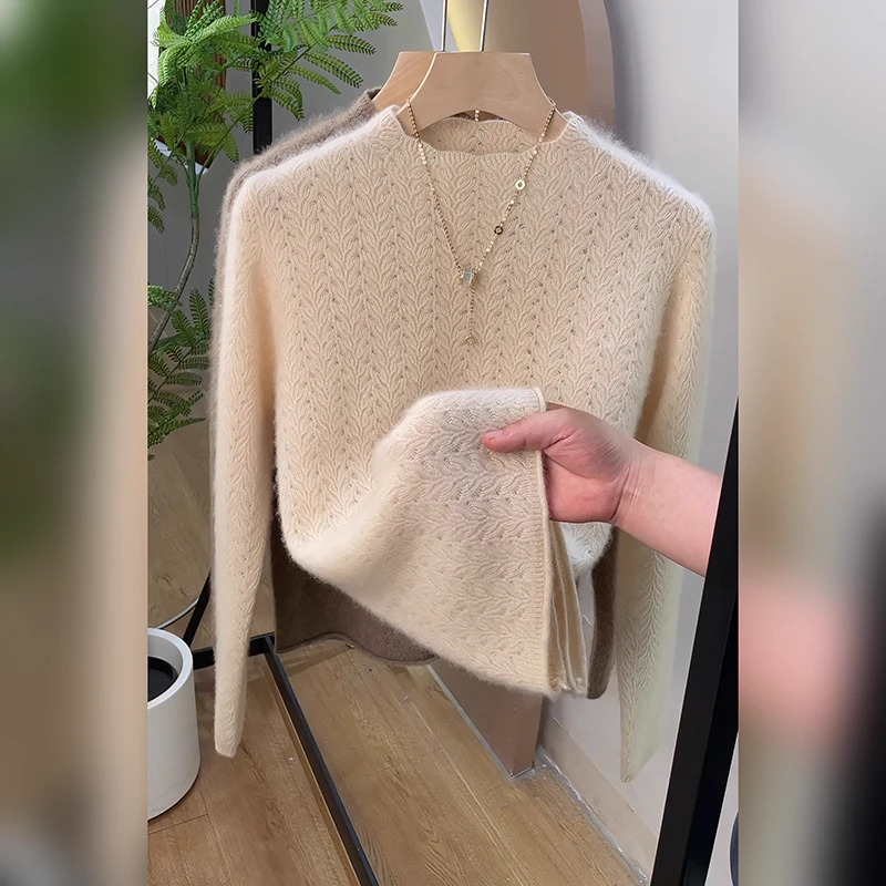 网红纯色温柔镂空圆领毛衣女士秋冬气质软糯内搭半高领针织衫上衣
