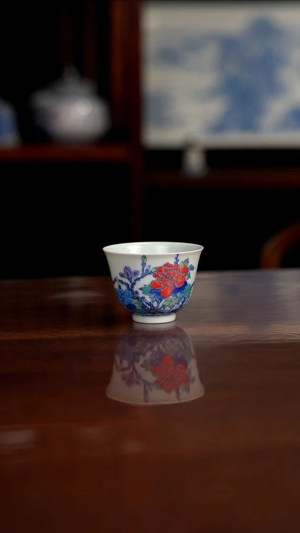 空山明月 新斗彩 牡丹