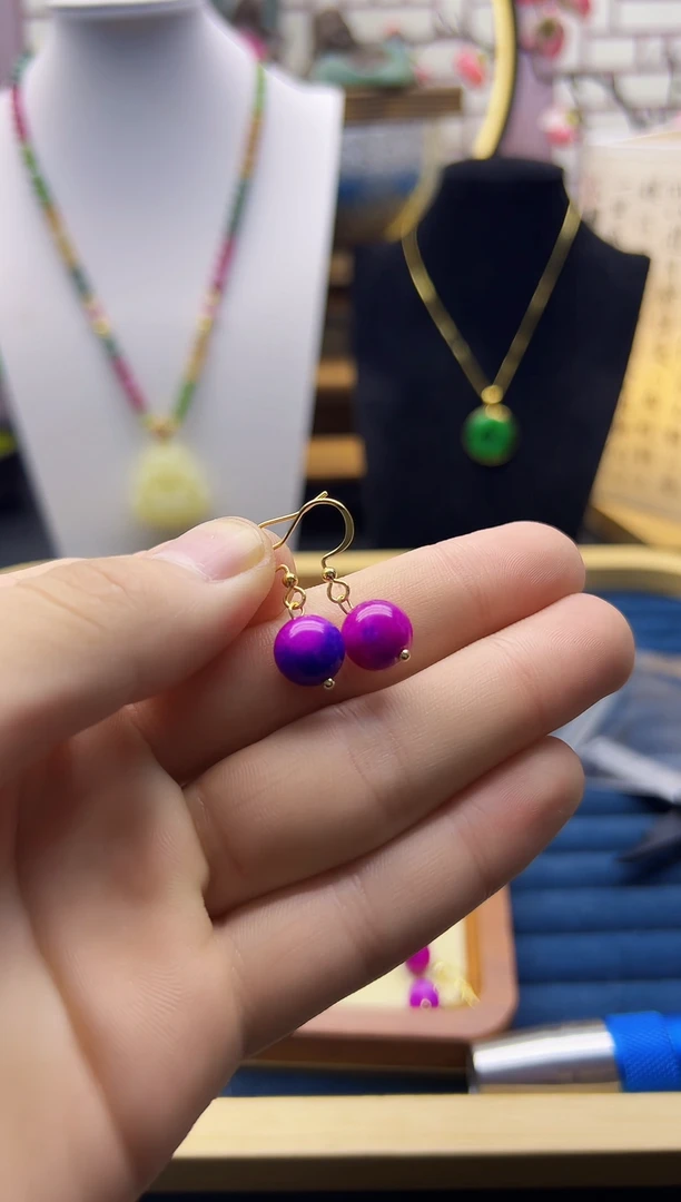 【闪购商品】苏纪石（舒俱来）耳钉14K金镶嵌E05
