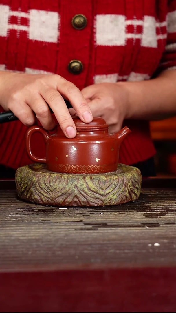 宜兴原矿紫砂壶茶壶宜兴原矿紫砂壶茶壶200C