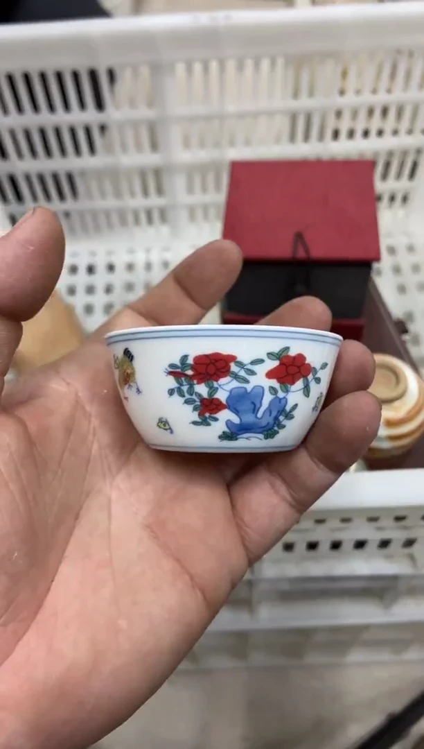 无运费险有瑕疵的摄影的产品有使用过的痕迹有点脏介意勿拍