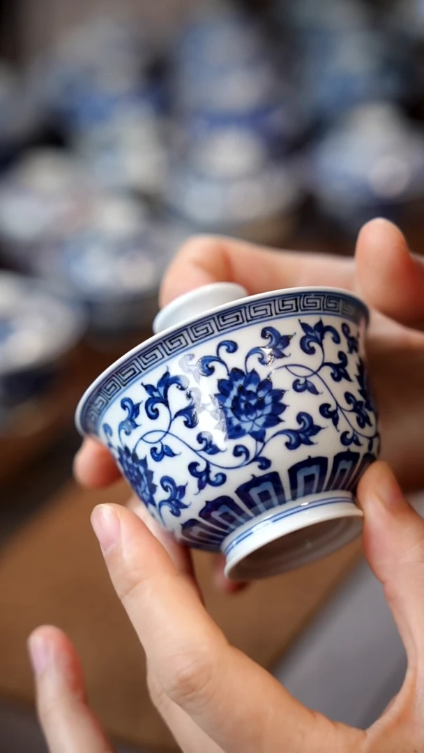 春风缠枝盖碗11111111