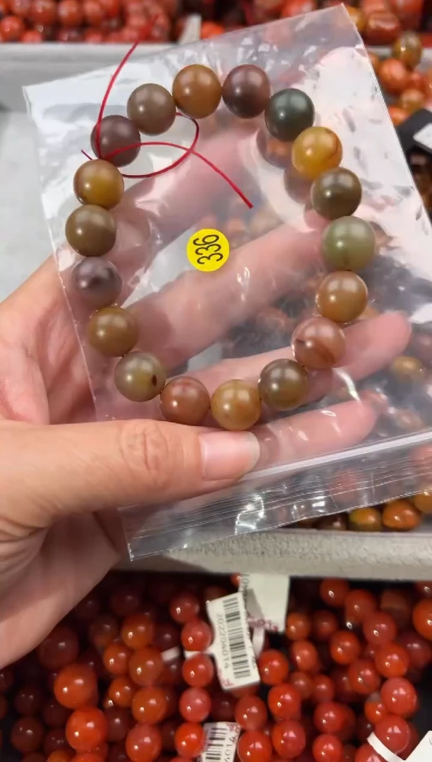 未镶嵌手串南红玛瑙12+
