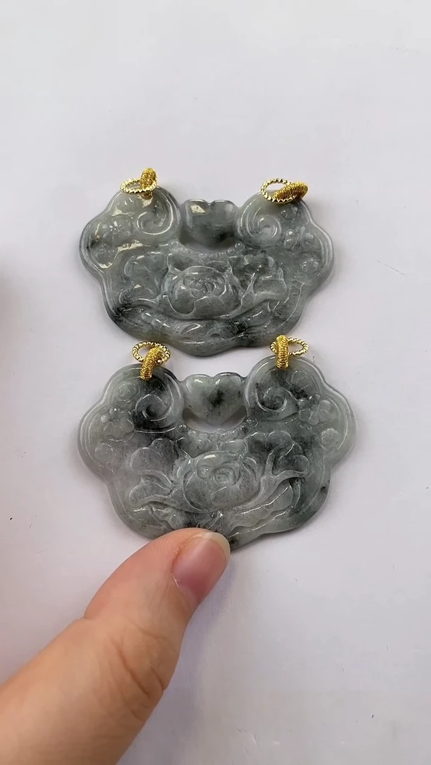 【闪购商品】翡翠颈饰未镶嵌翡翠挂件两块