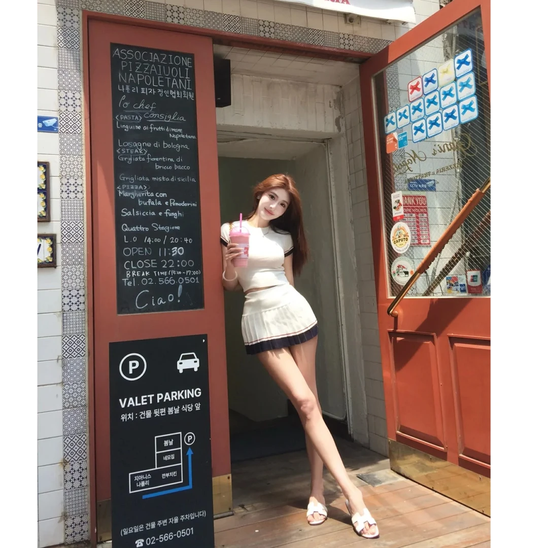 美式复古ins气质高级感针织收腰上衣配显瘦高腰休闲半身裙两件套