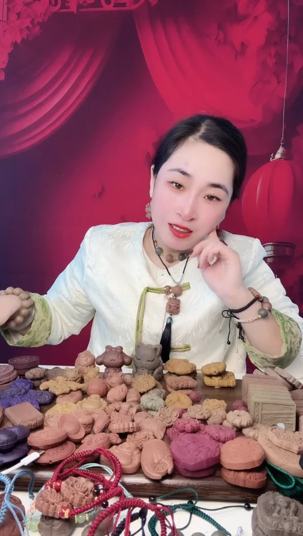 【闪购商品】泥塑息肌丸立体狐手链。