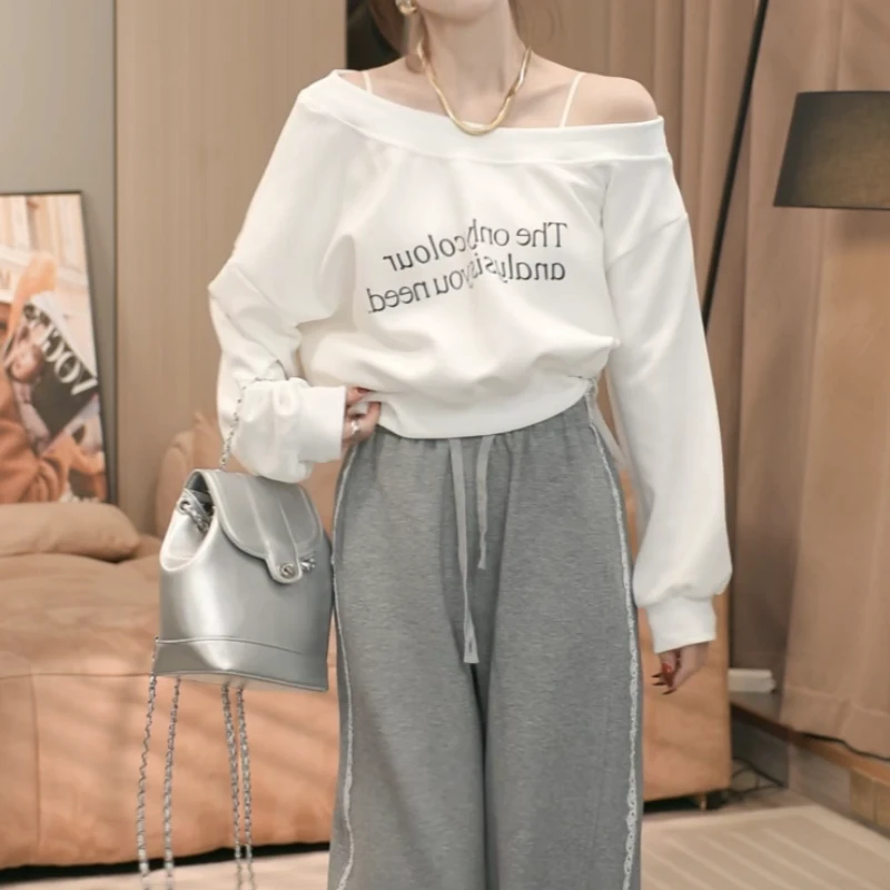 春季新款长袖时尚韩版休闲套头显瘦印花字母卫衣LK2501639