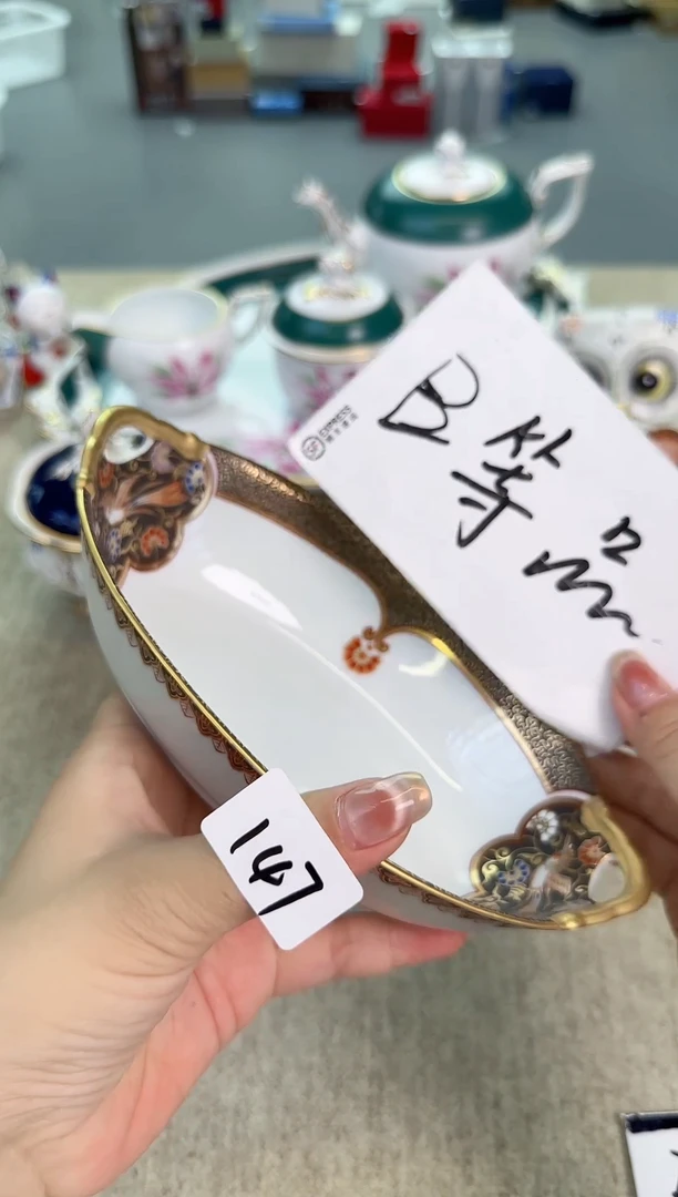 瓷片泡泡家的瓷器真好看