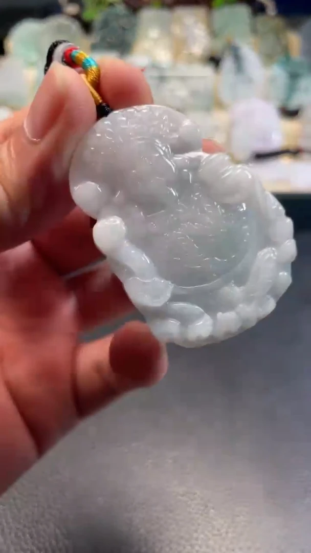 颈饰未镶嵌翡翠11/07/082