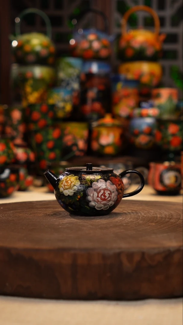 紫砂油画釉下彩手绘