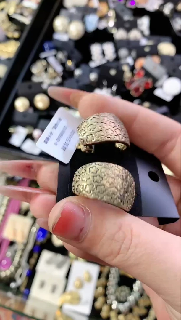 【闪购商品】瓷片楚楚中古珠宝甄选不退换