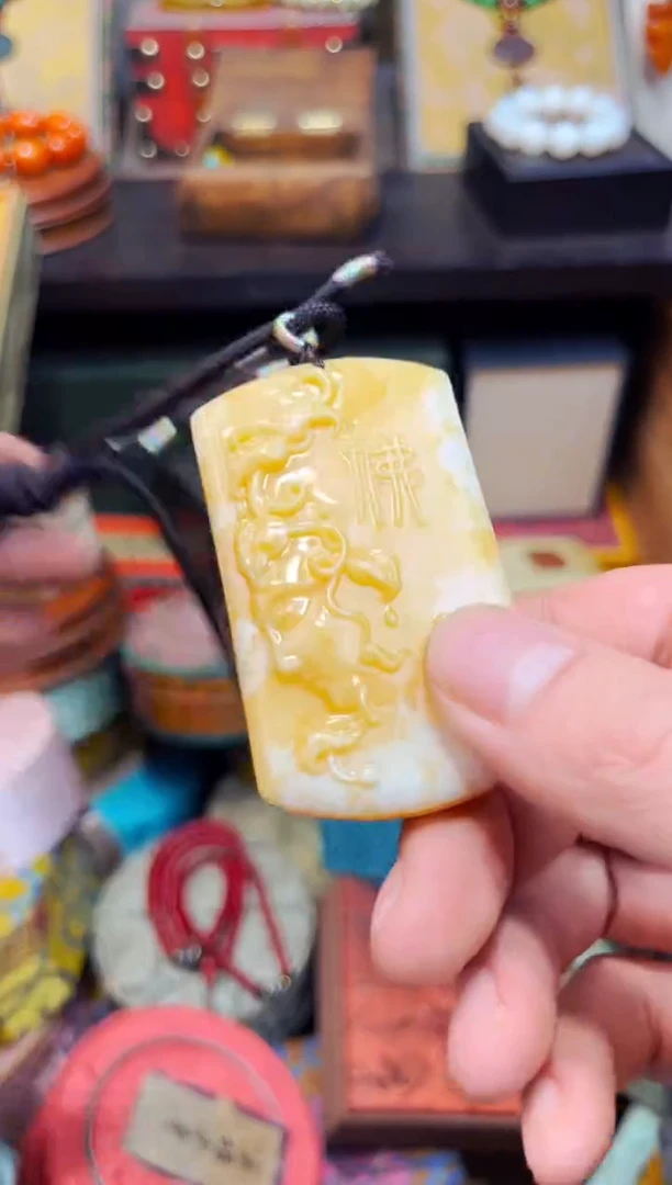 【闪购商品】蜜蜡裸石未镶嵌W瑞哥专属高端精品50