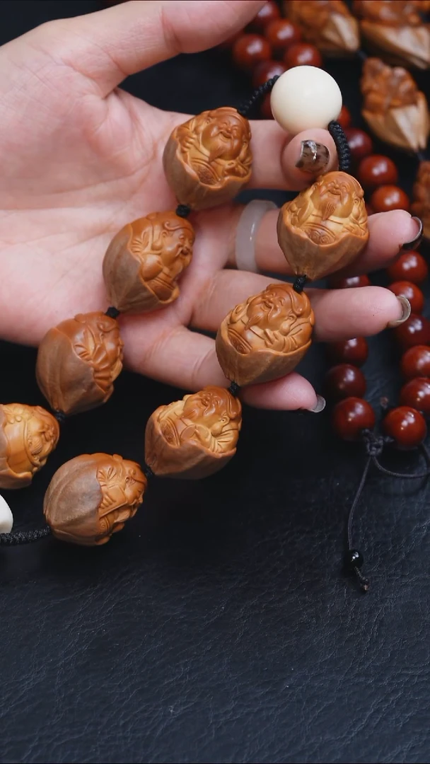 吊坠橄榄核2.5原皮八宝财神