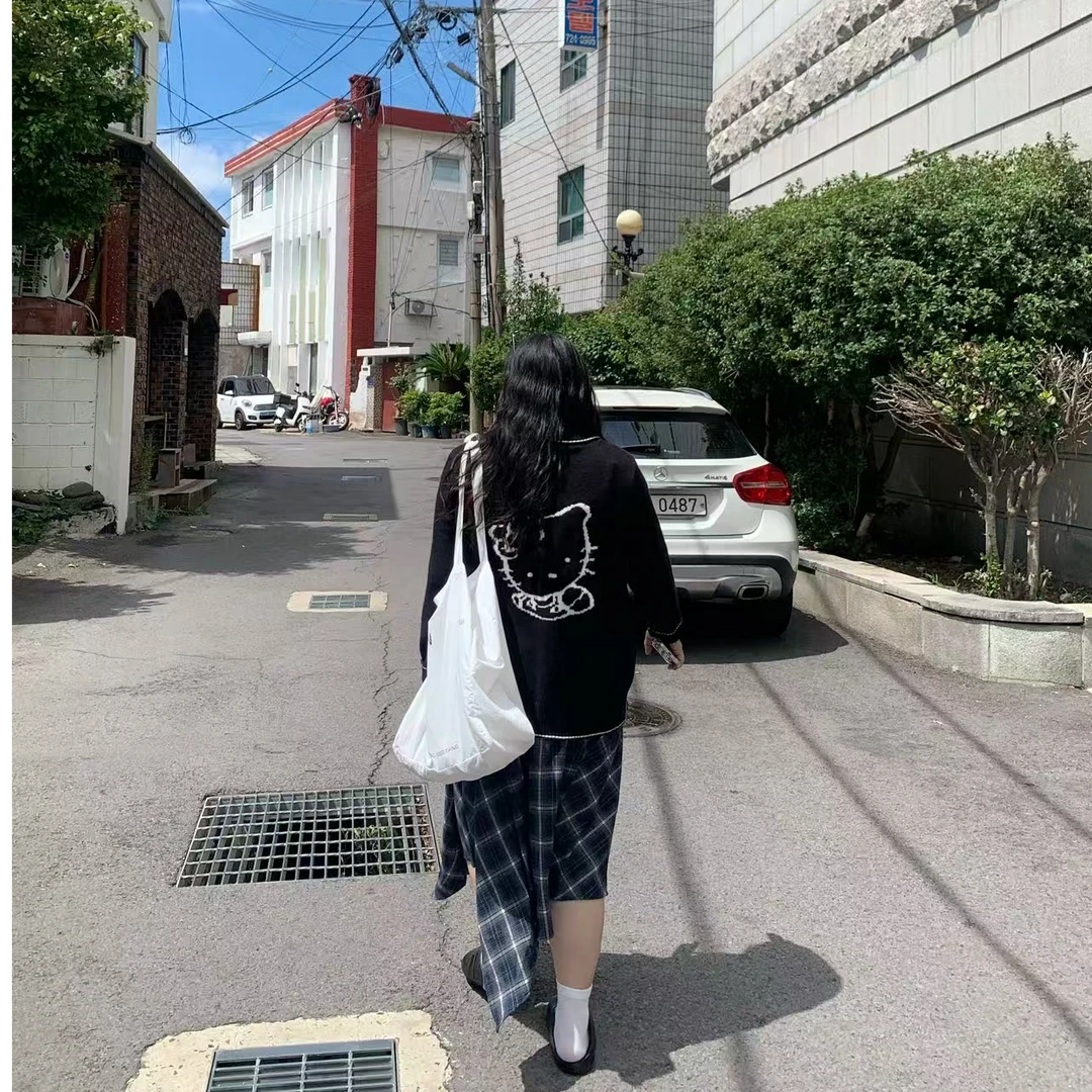 【鱼白专属】大码慵懒风甜美减龄显瘦百搭卡通猫针织开衫毛衣女8059