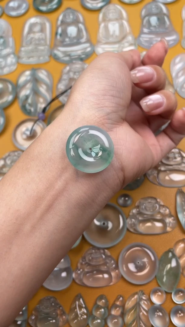 翡翠未镶嵌吊坠(不含链)平安扣 22.8 6.0